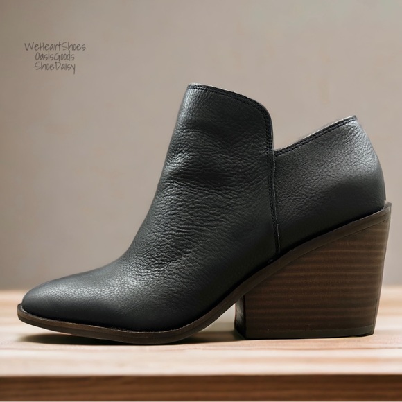 NIB Lucky Brand Sauci Almond Toe Block Heel Leather Ankle Booties Black 8.5M - Picture 7 of 12